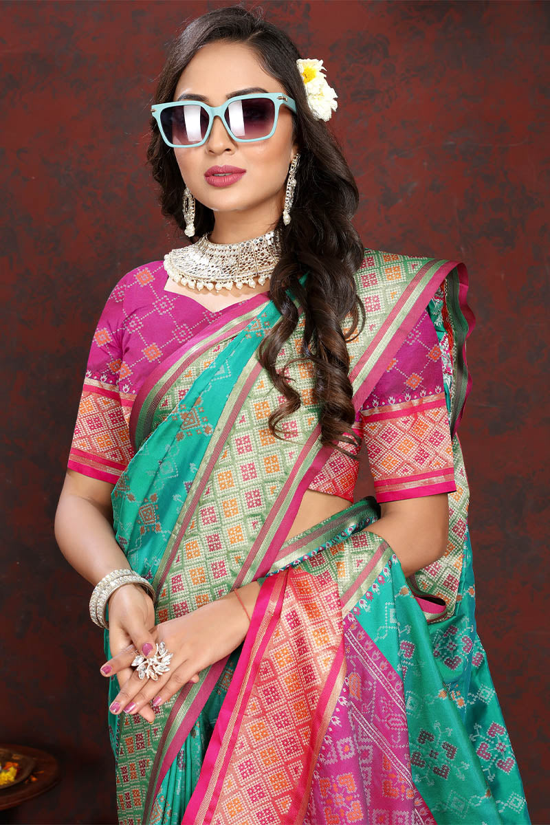 Marvellous Sea Green Soft Banarasi Silk Saree With A glam Blouse Piece