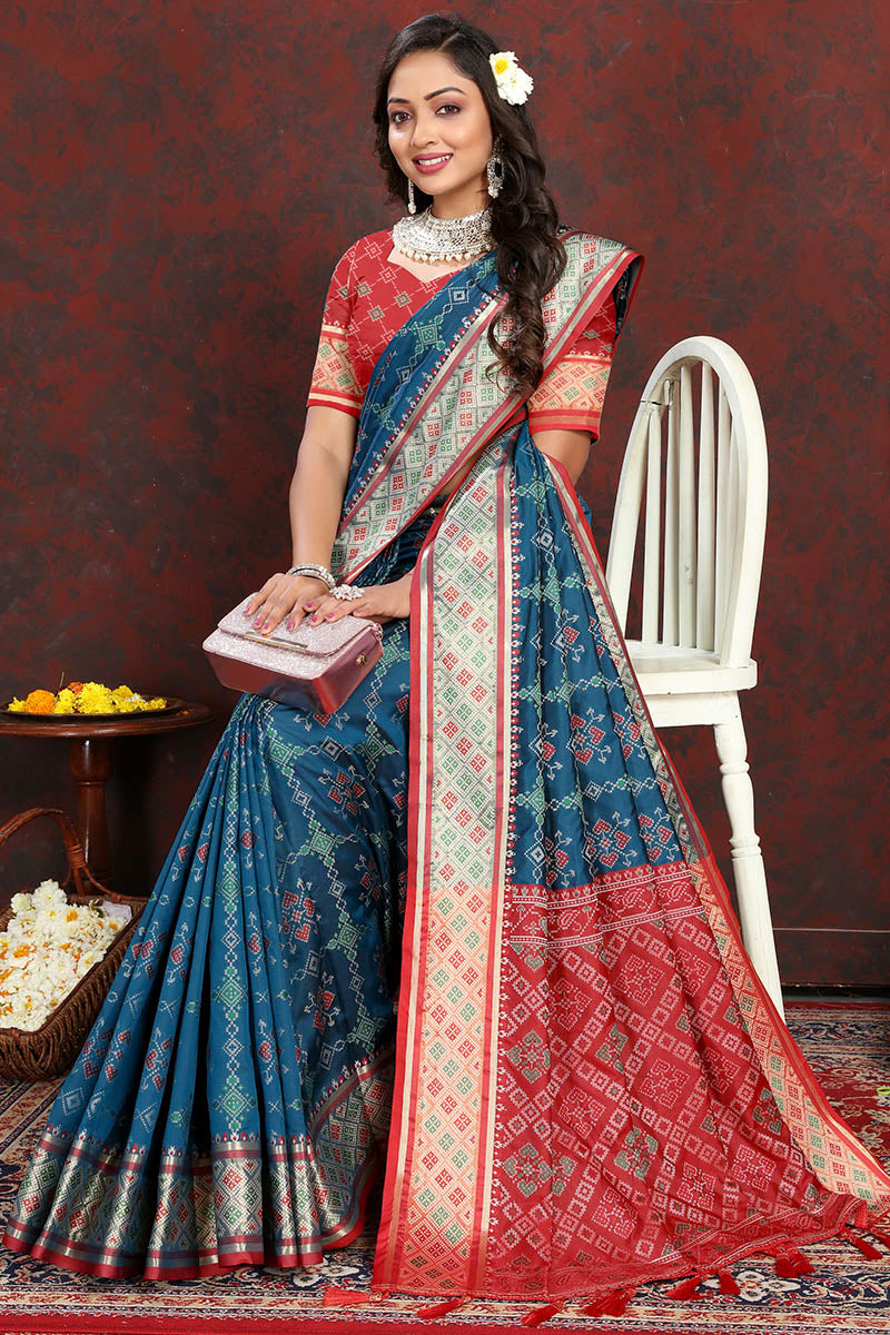 Comely Teal Blue Soft Banarasi Silk Saree With Efflorescence Blouse Piece