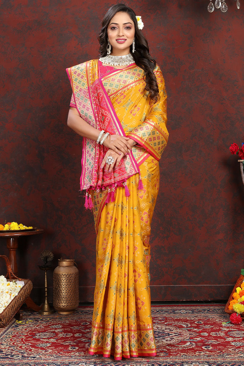 Sempiternal Yellow Soft Banarasi Silk Saree With Fragrant Blouse Piece
