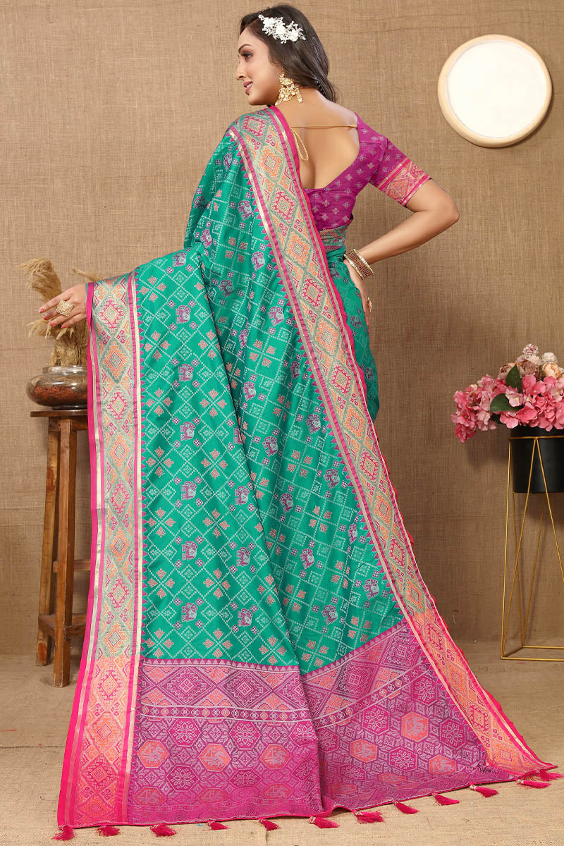 Mellifluous Sea Green Soft Banarasi Silk Saree With Incredible Blouse Piece