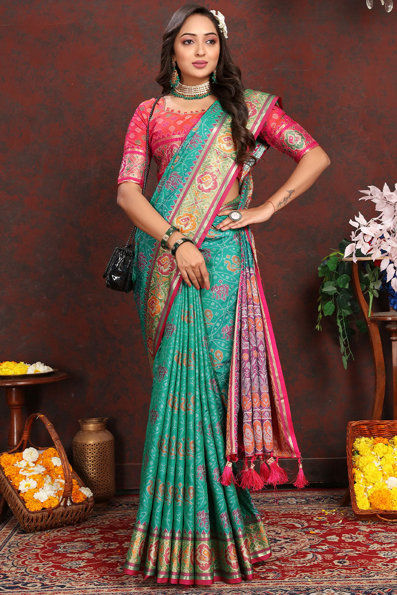 Tempting Sea Green Soft Banarasi Silk Saree With Majestic Blouse Piece