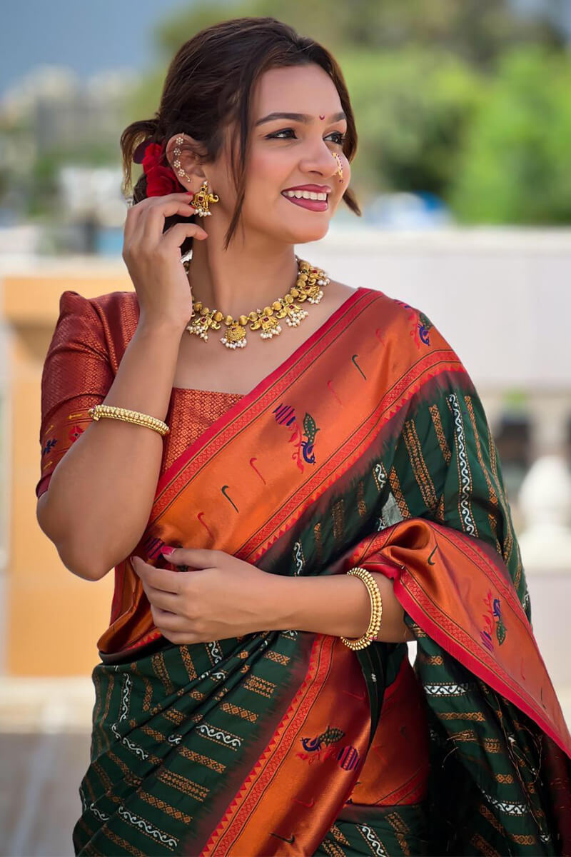 Allure Dark Green Paithani Silk Saree With Proficient Blouse Piece