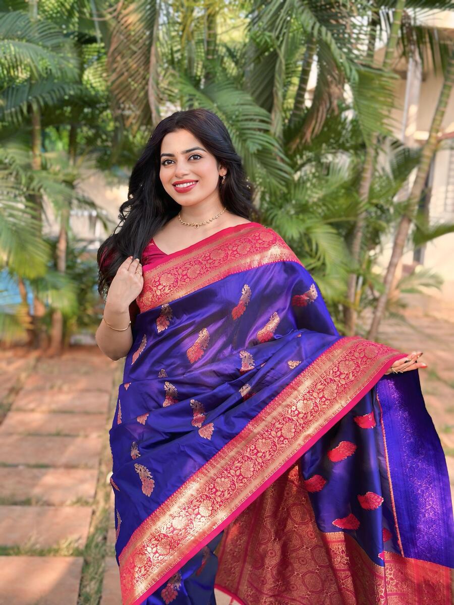 Desultory Blue Soft Banarasi Silk Saree With Prettiest Blouse Piece