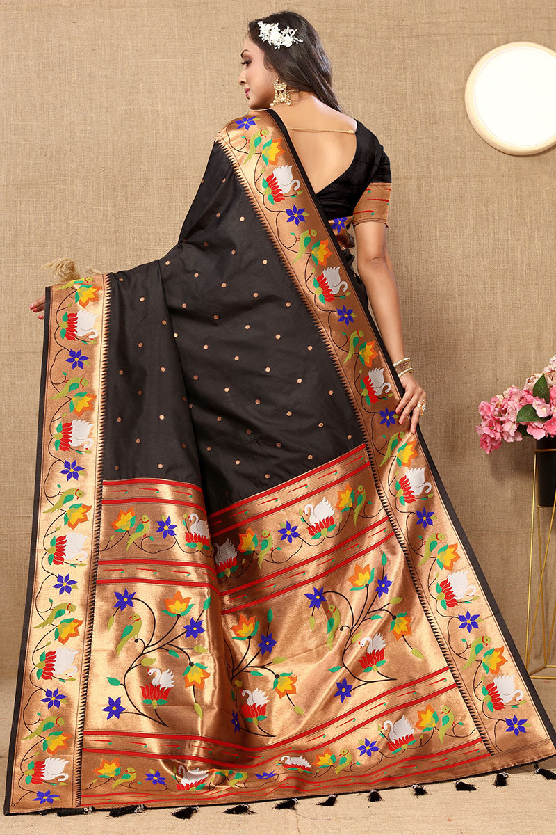 Engrossing Black Paithani Silk Saree With Wonderful Blouse Piece