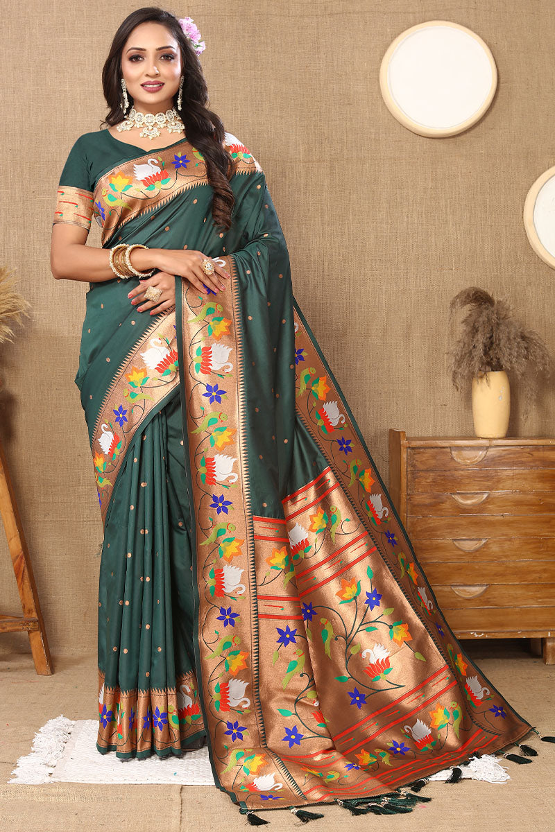 Winsome Dark Green Paithani Silk Saree With Aplomb Blouse Piece