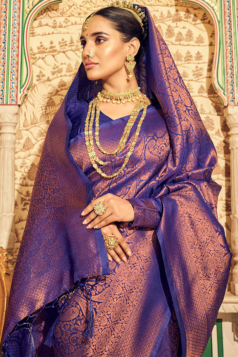 Enamoring Royal Blue Kanjivaram Silk Saree With Grandiose Blouse Piece