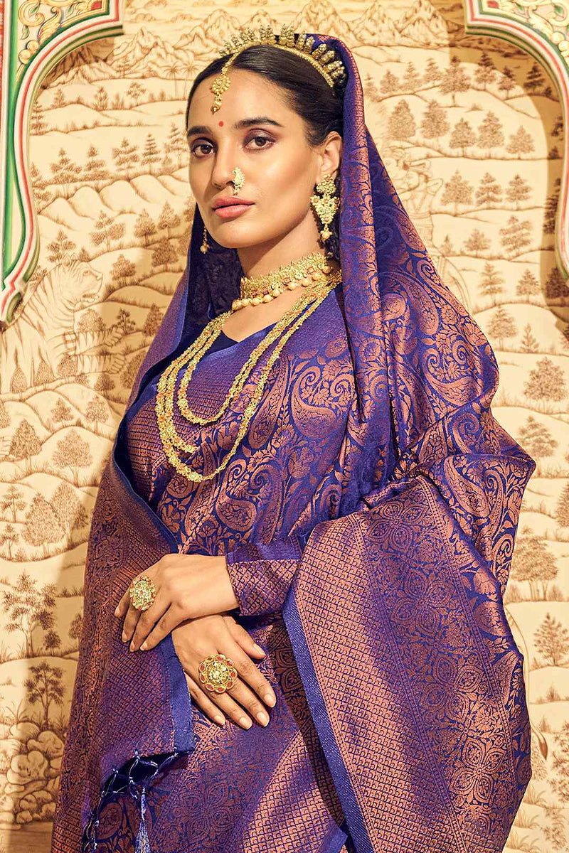 Enamoring Royal Blue Kanjivaram Silk Saree With Grandiose Blouse Piece