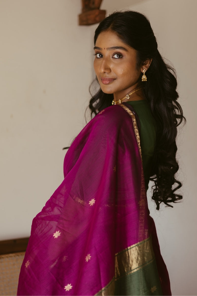 Admirable Dark Pink Cotton Silk Saree With Confounding Blouse Piece