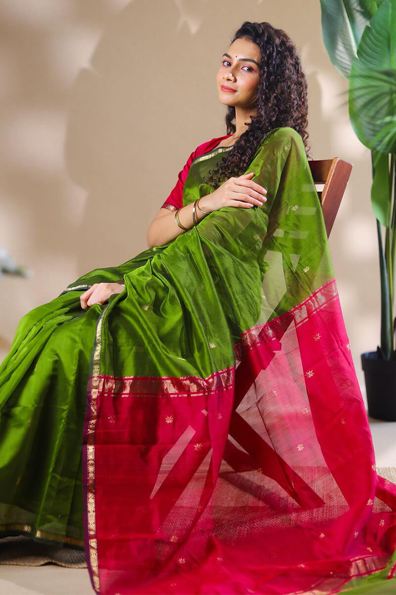 Sempiternal Green Cotton Silk Saree With Elision Blouse Piece