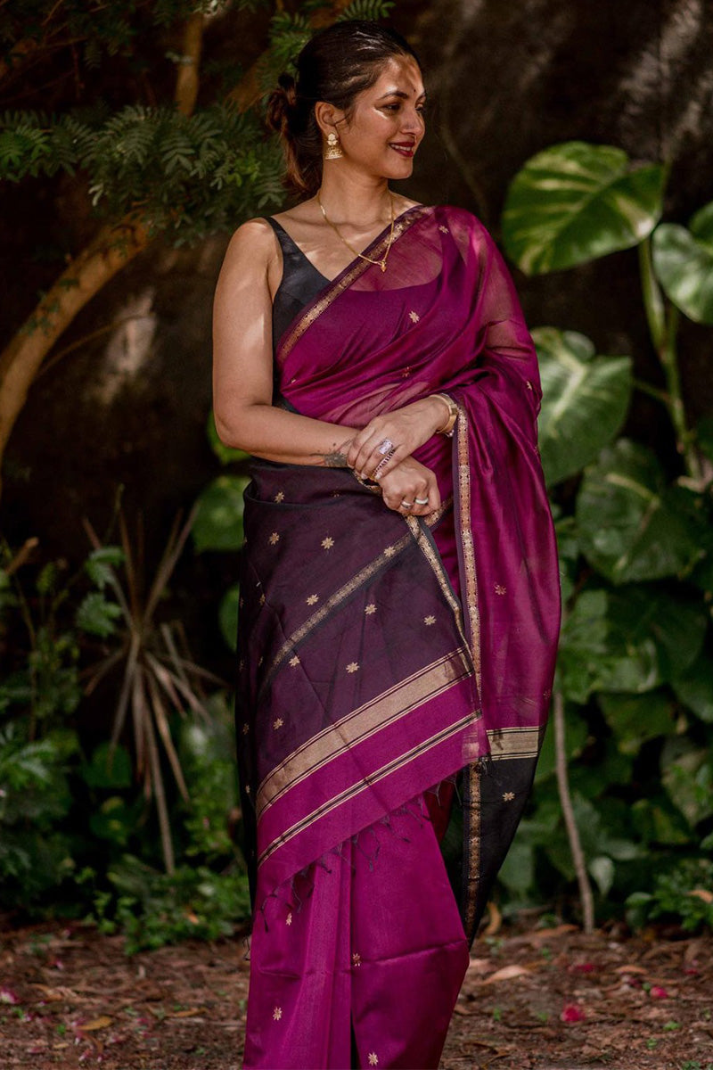 Whimsical Dark Pink Cotton Silk Saree With Quixotic Blouse Piece