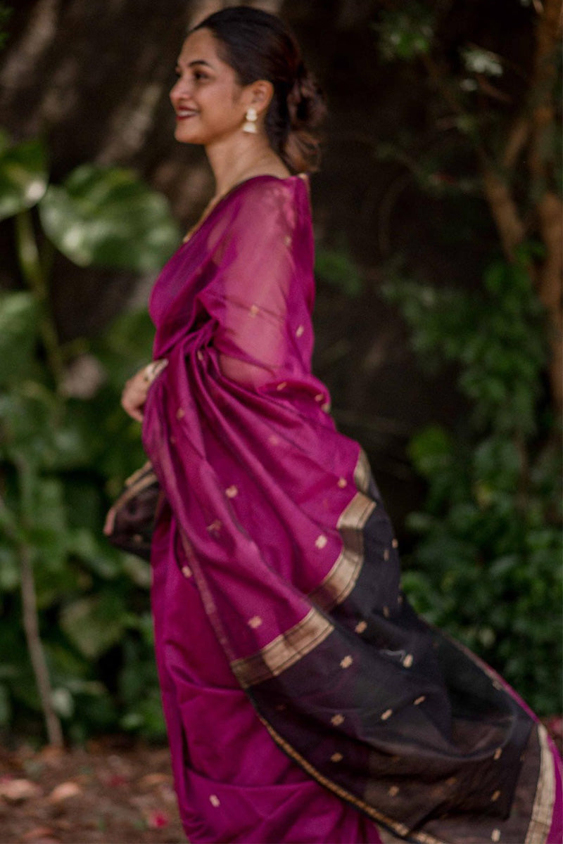 Whimsical Dark Pink Cotton Silk Saree With Quixotic Blouse Piece