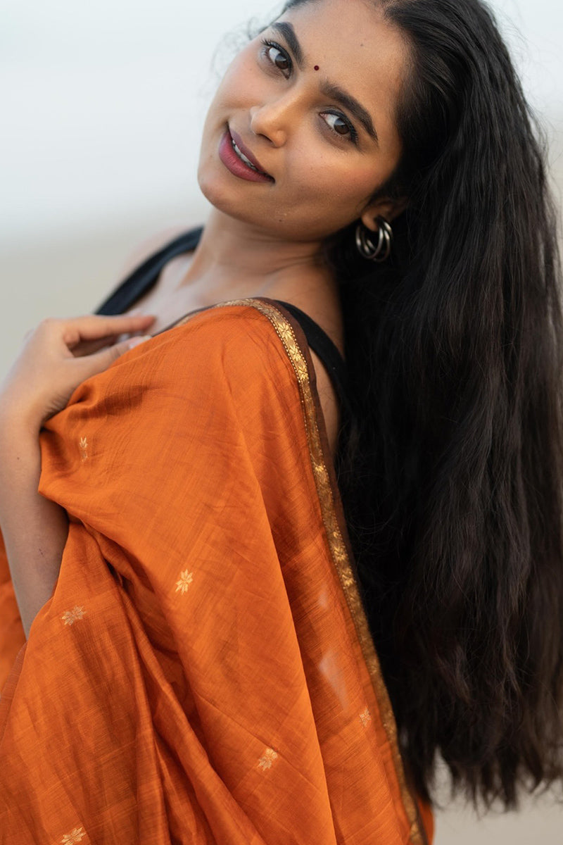 Admirable Orange Cotton Silk Saree With Prettiest Blouse Piece