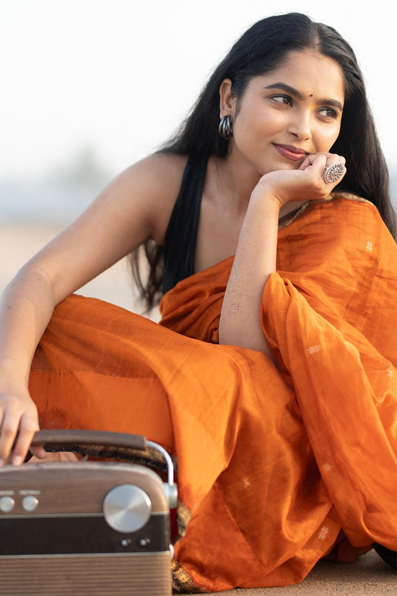 Admirable Orange Cotton Silk Saree With Prettiest Blouse Piece