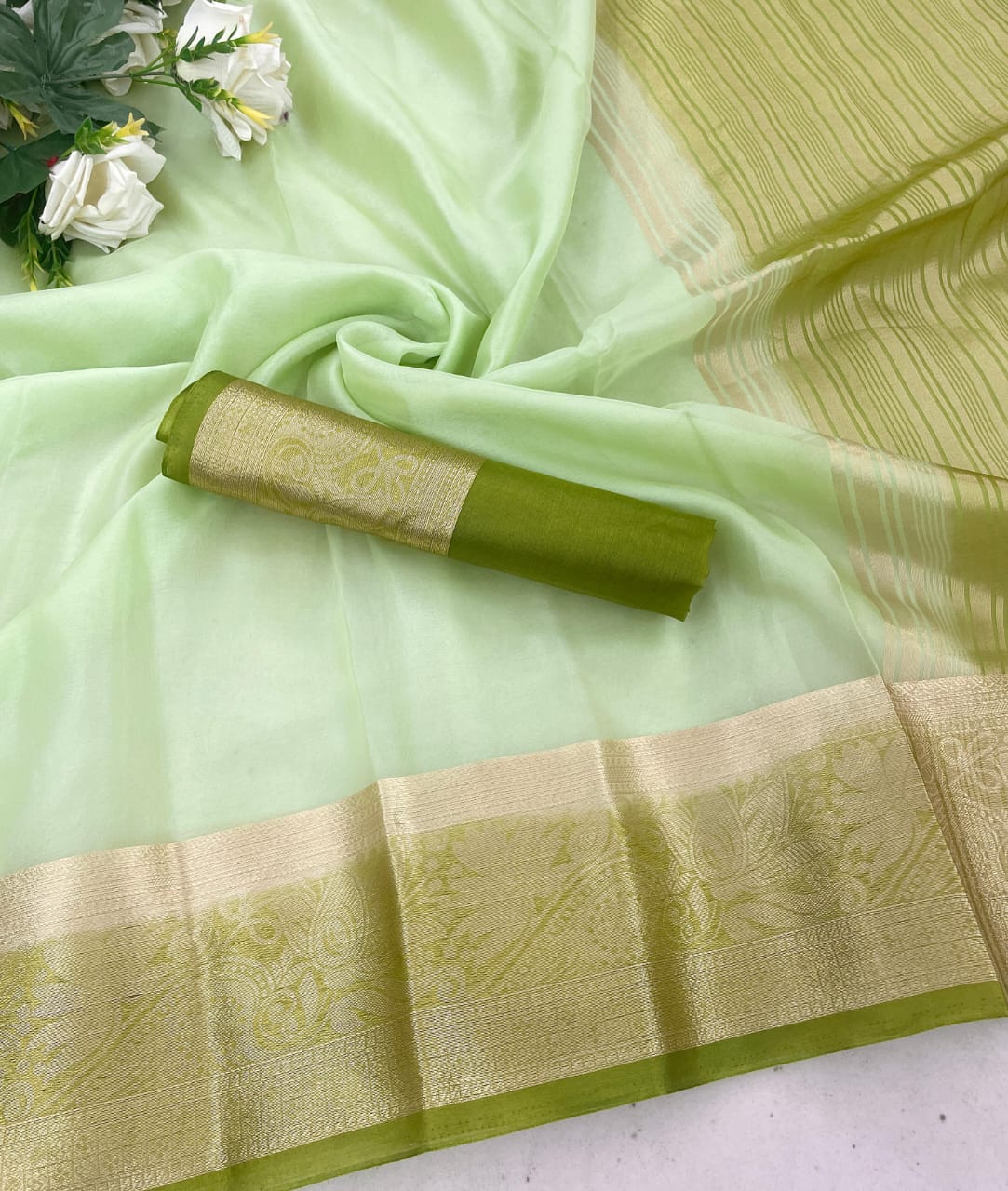 Girlish Pista Orgenza Silk Saree With Pretty Blouse Piece