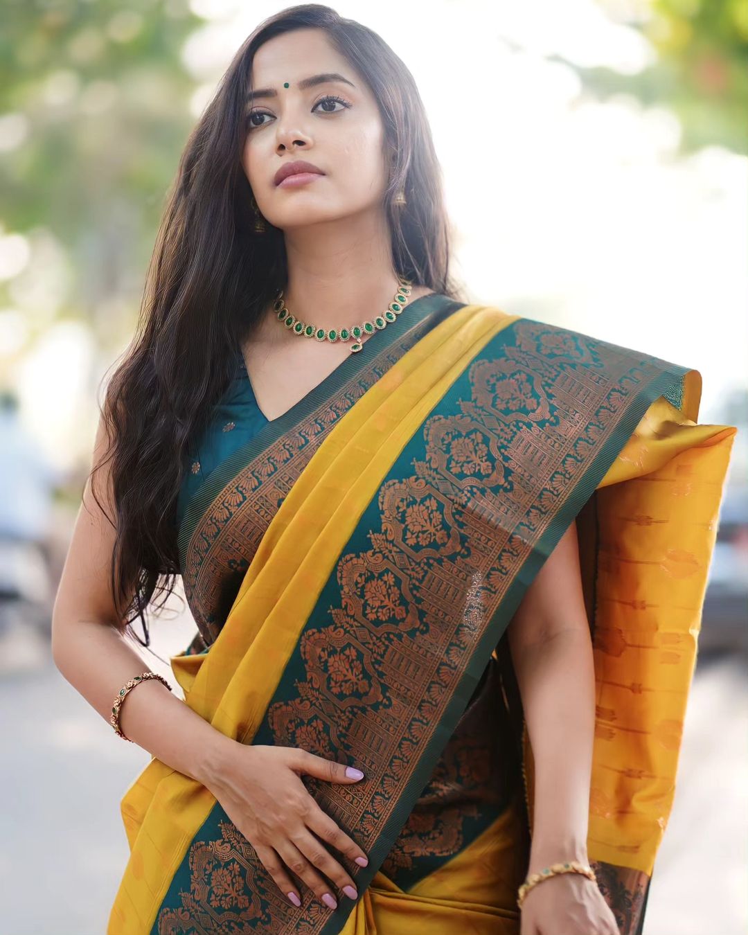 Lustrous Yellow Soft Silk Saree With Eclat Blouse Piece