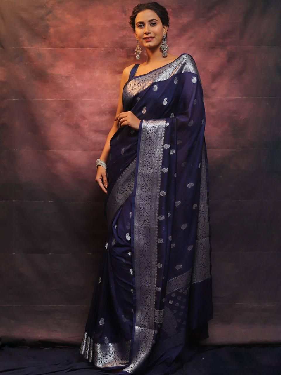 Enchanting Navy Blue Soft Silk Saree With Divine Blouse Piece