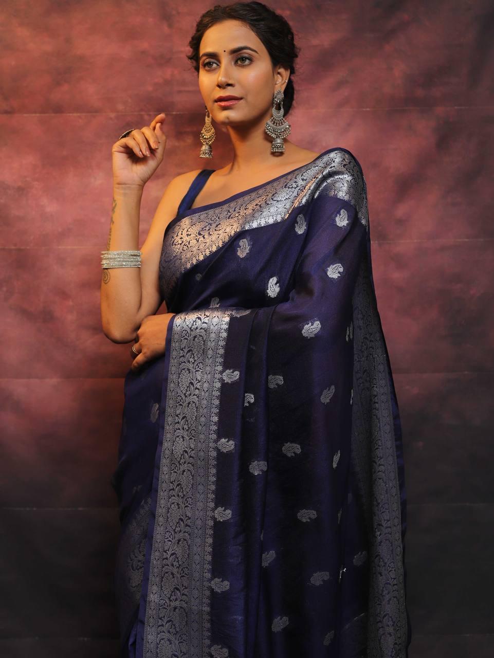 Enchanting Navy Blue Soft Silk Saree With Divine Blouse Piece