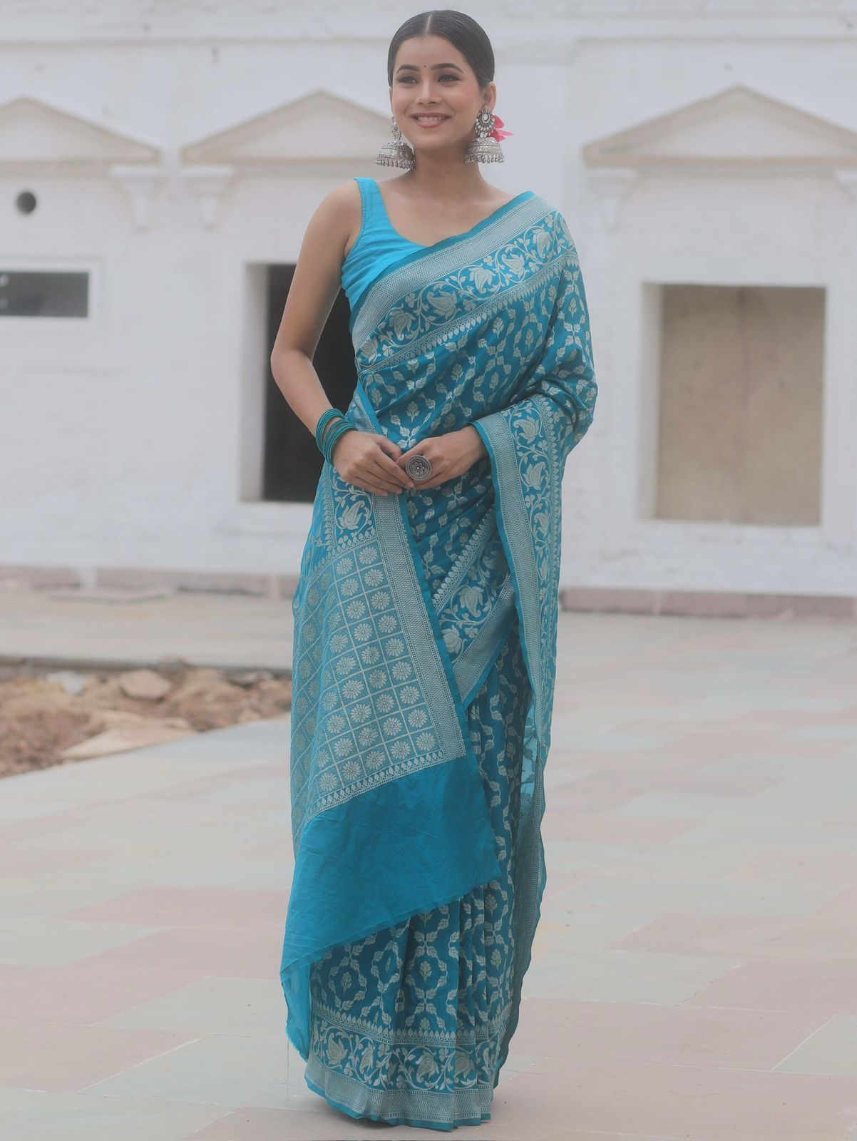 Marvellous Firozi Soft Silk Saree With Beguiling Blouse Piece