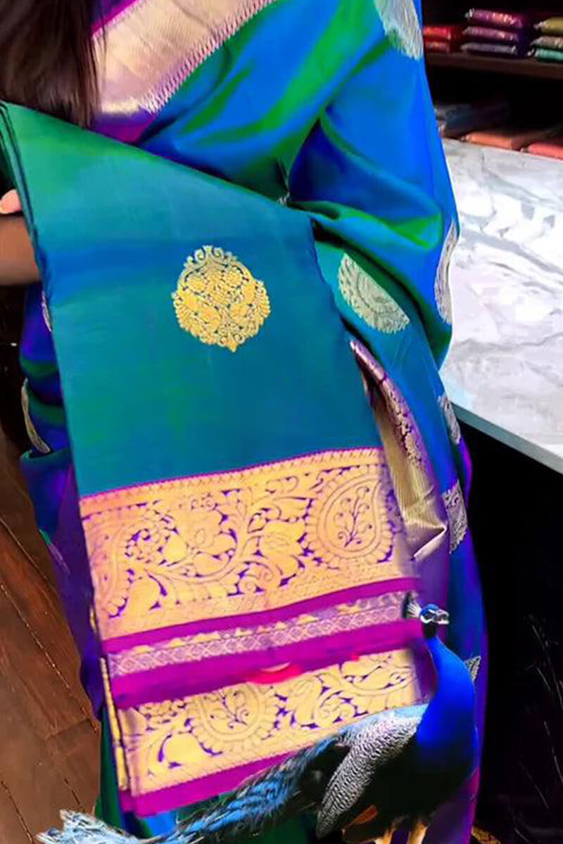 Angelic Blue Soft Silk Saree With Pulsating Blouse Piece