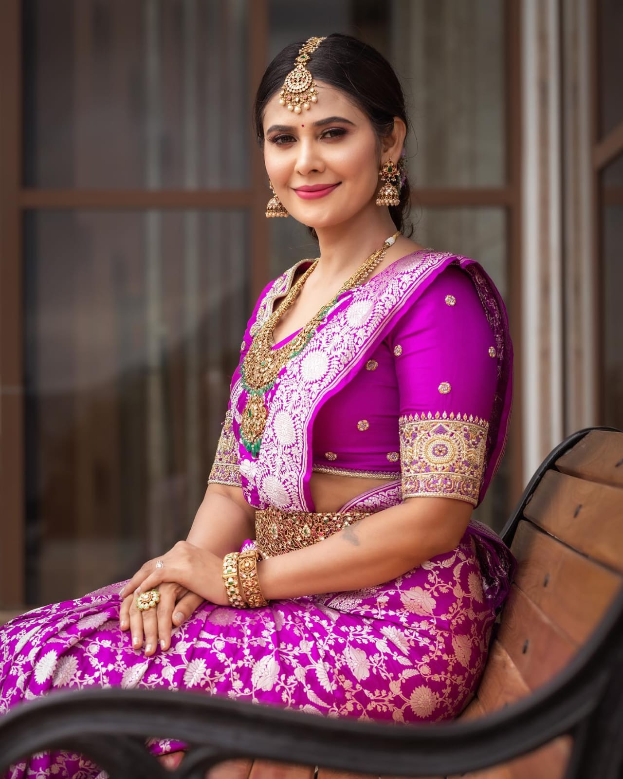 Beauteous Magenta Soft Silk Saree With Ineffable Blouse Piece