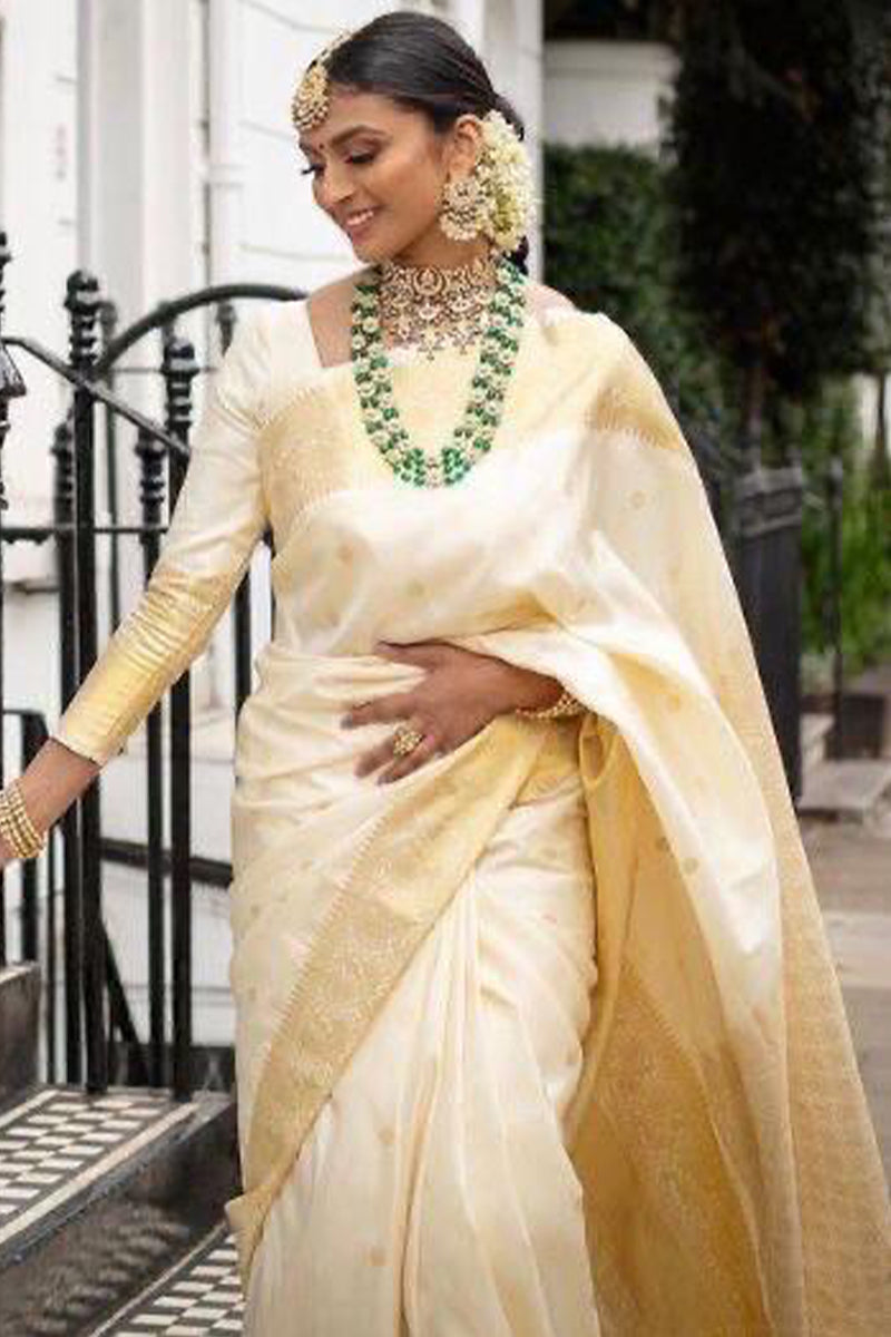 Verdant Off White Soft Silk Saree With Murmurous Blouse Piece