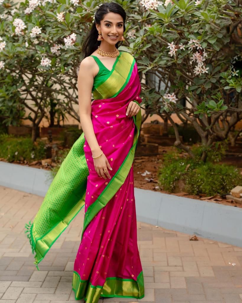 Ravishing Dark Pink Soft Silk Saree With Dissemble Blouse Piece