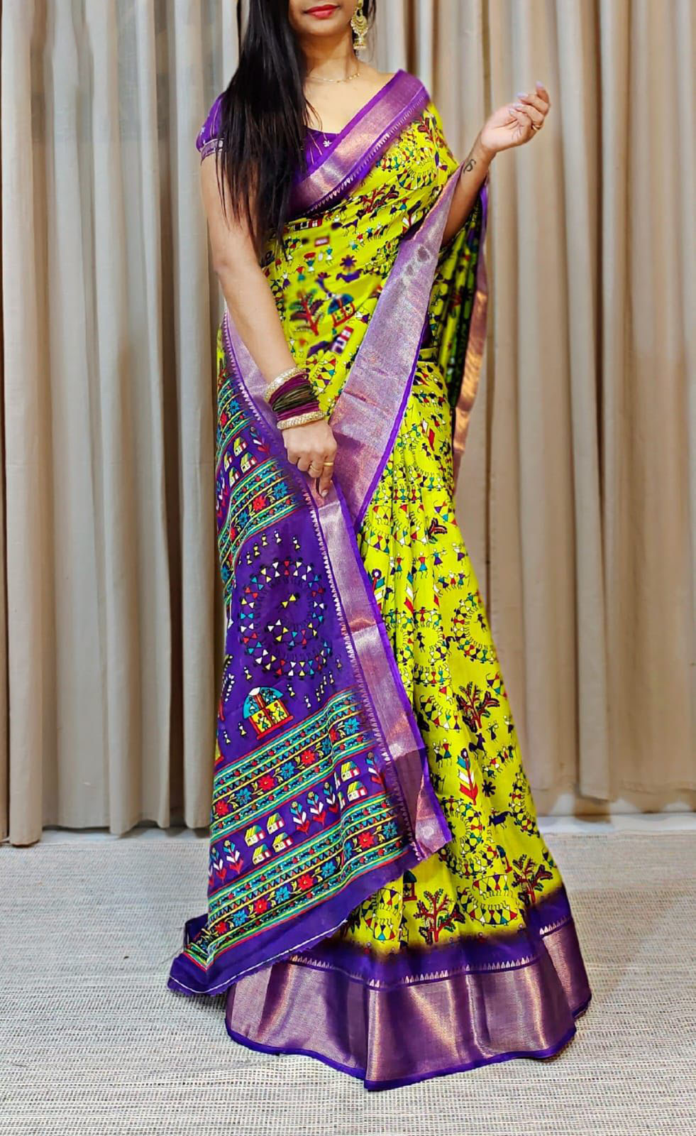 Twirling Perrot Digital Printed Soft Silk Saree With Desuetude Blouse Piece