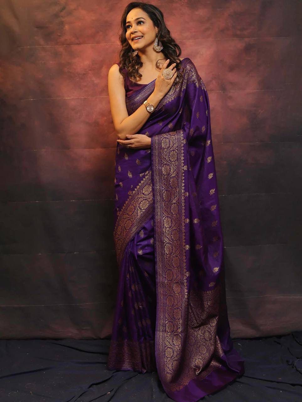Panoply Purple Soft Silk Saree With Most Flattering Blouse Piece