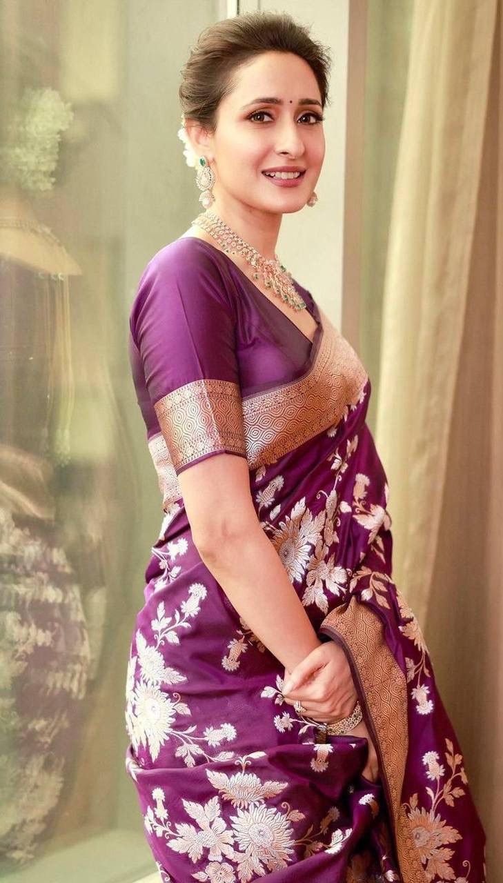 Gossamer Purple Soft Silk Saree With Ailurophile Blouse Piece