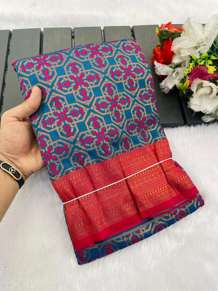 Elision Navy Blue Soft Banarasi Silk Saree With Exquisite Blouse Piece