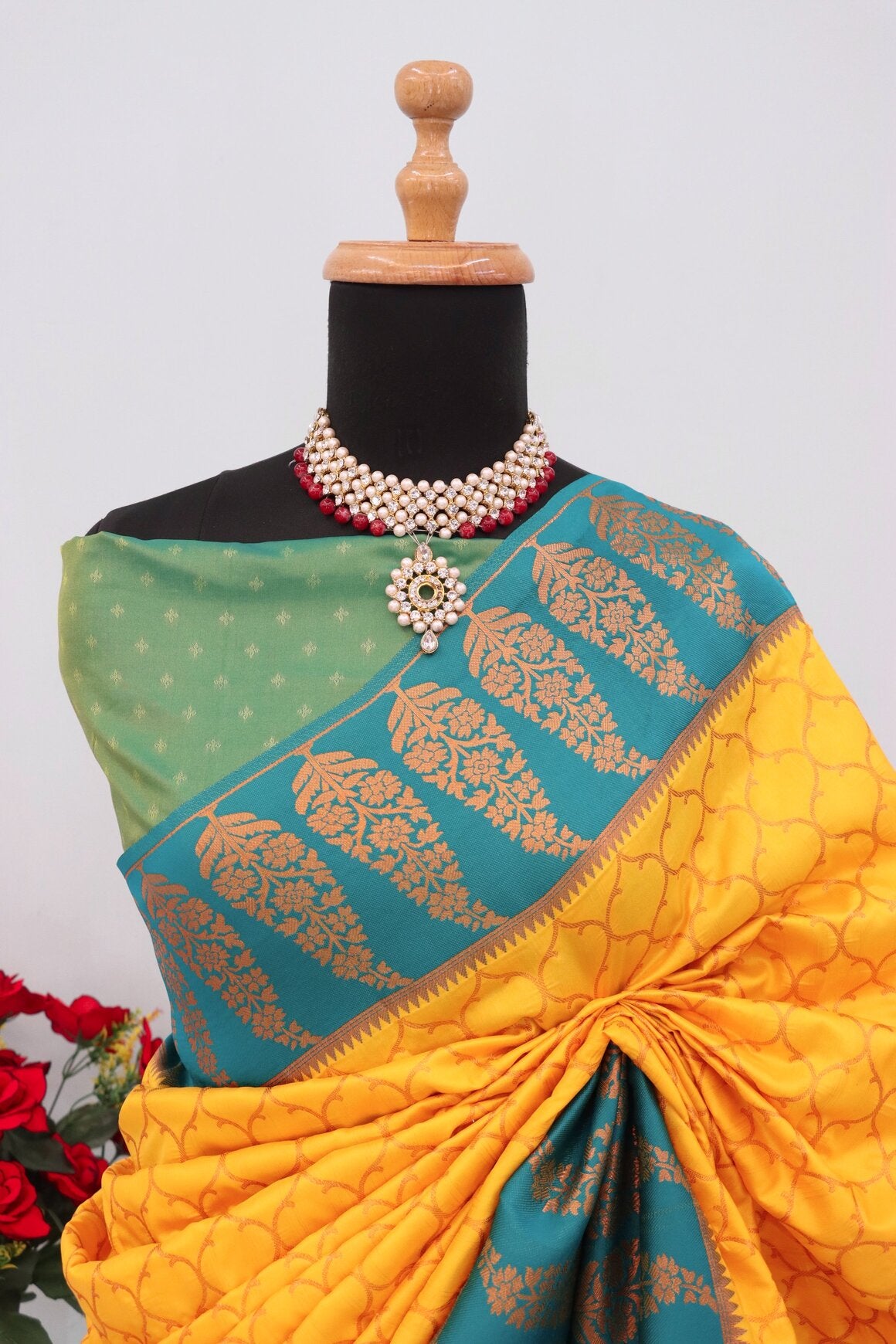 Fugacious Yellow Soft Banarasi Silk Saree With Beauteous Blouse Piece