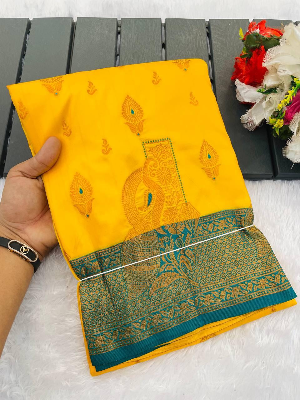 Engaging Yellow Soft Banarasi Silk Saree With Quintessential Blouse Piece