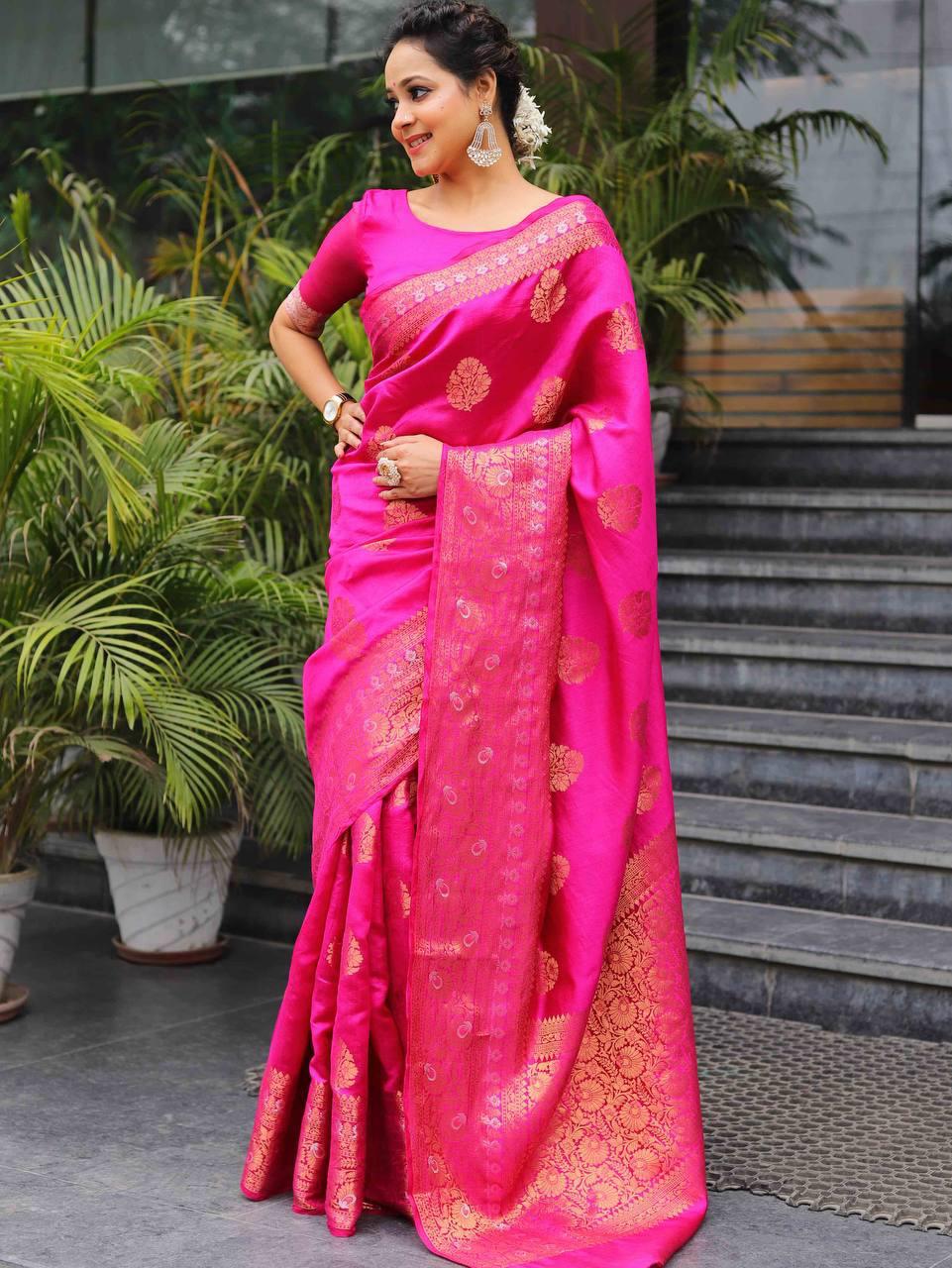 Jubilant Dark Pink Soft Silk Saree With Ineffable Blouse Piece