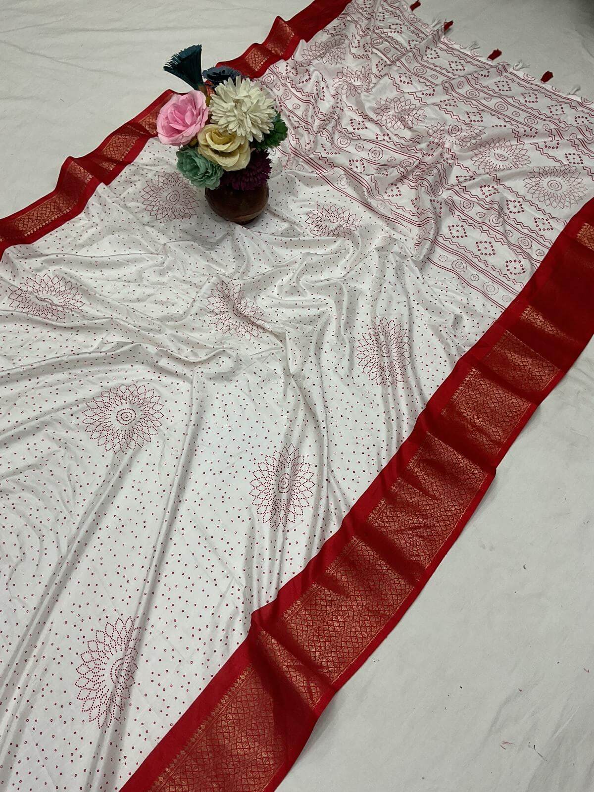 Dalliance Off White Digital Printed Dola Silk Saree With Divine Blouse Piece