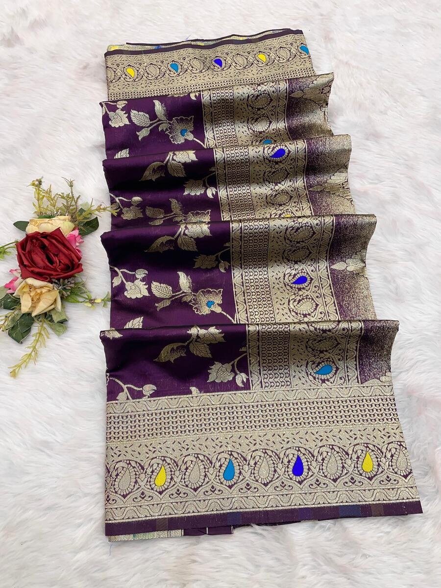 Winsome Purple Soft Banarasi Silk Saree With Sonorous Blouse Piece