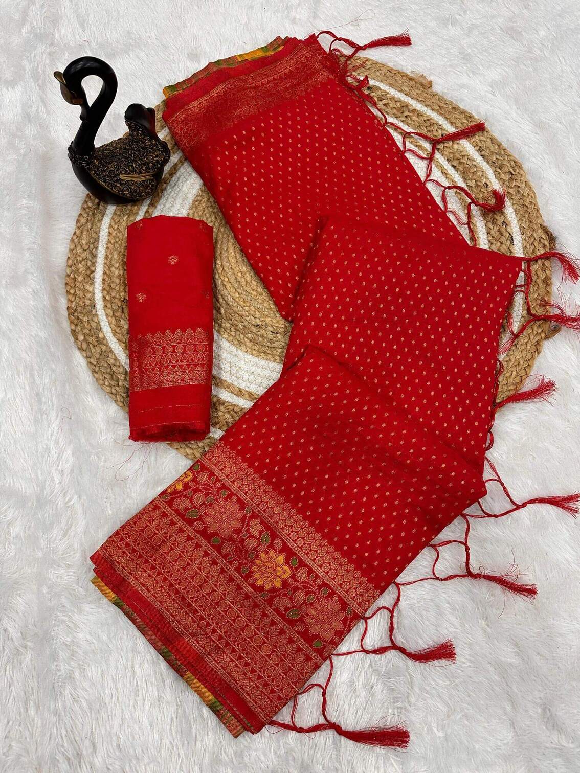 Opulent Red Soft Banarasi Silk Saree With Divine Blouse Piece