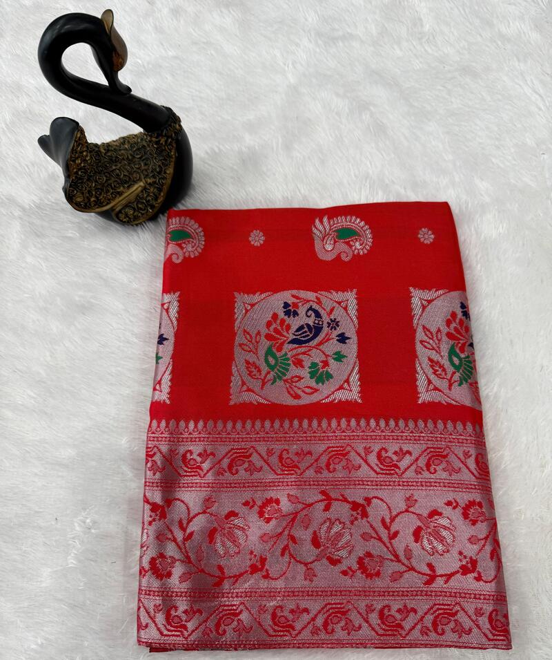 Twirling Red Paithani Silk Saree With Marvellous Blouse Piece