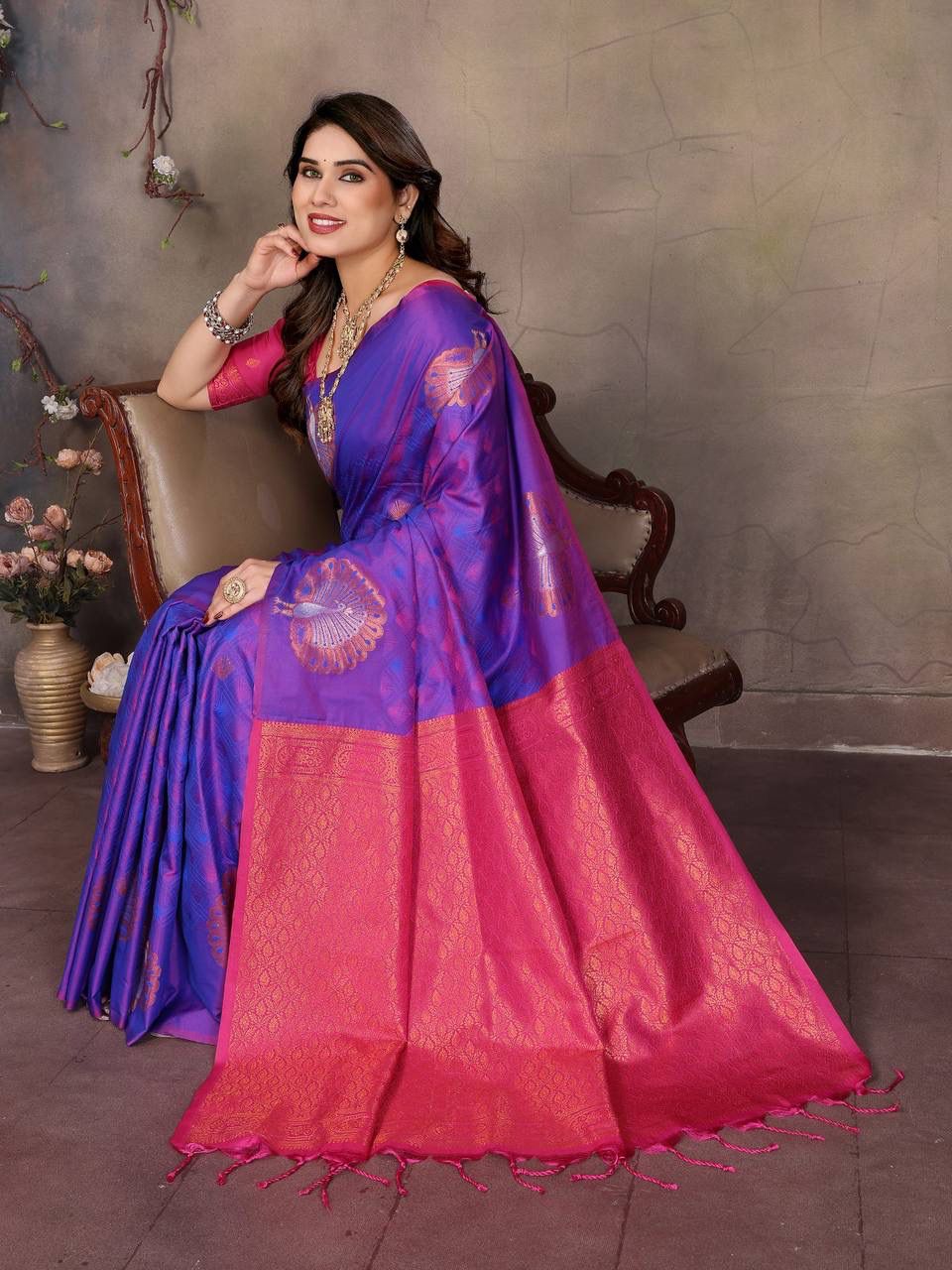 Marvellous Purple Soft Banarasi Silk Saree With Desirable Blouse Piece