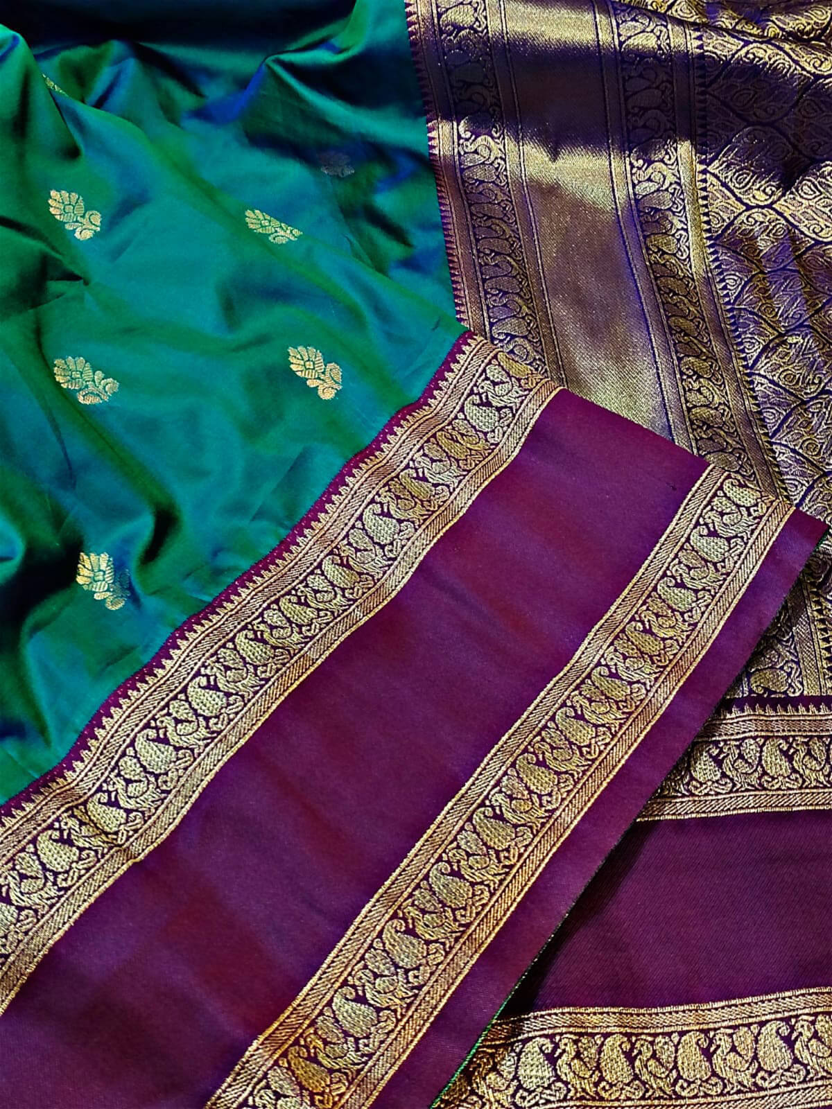 Ebullience Rama Soft Banarasi Silk Saree With Stunning Blouse Piece