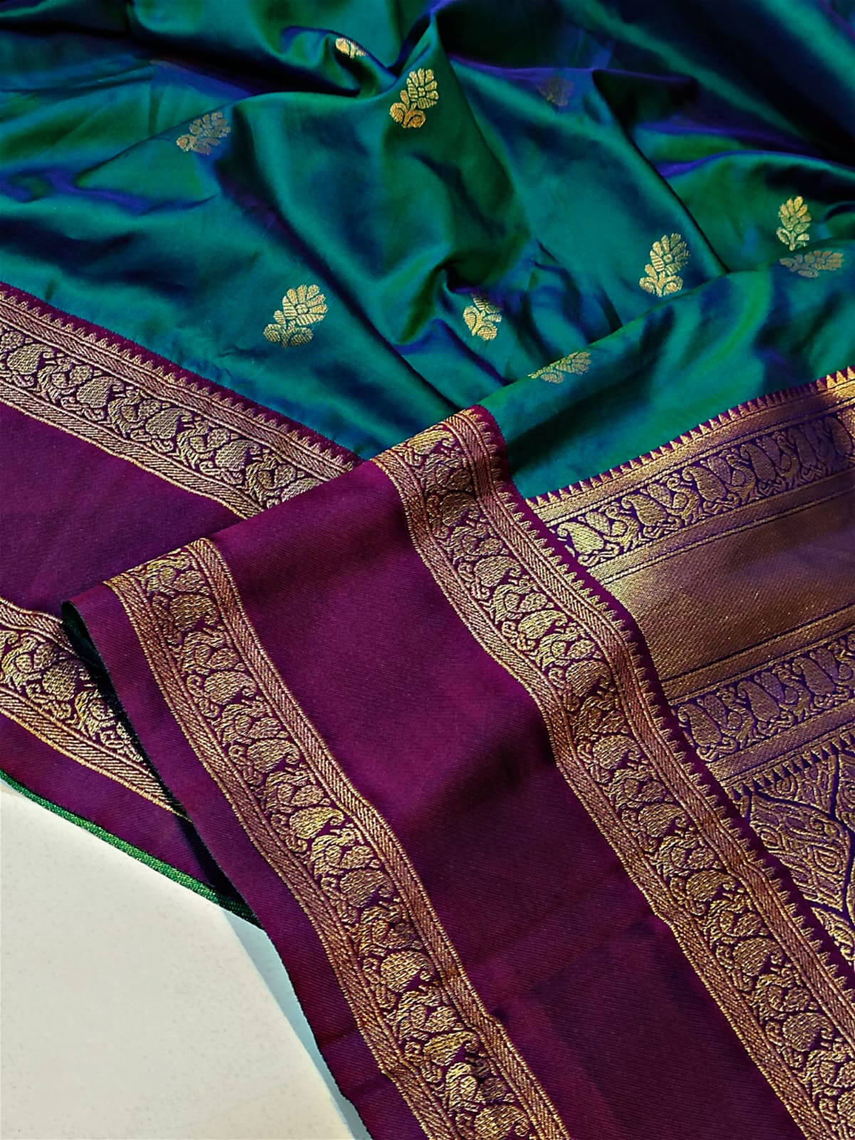 Ebullience Rama Soft Banarasi Silk Saree With Stunning Blouse Piece