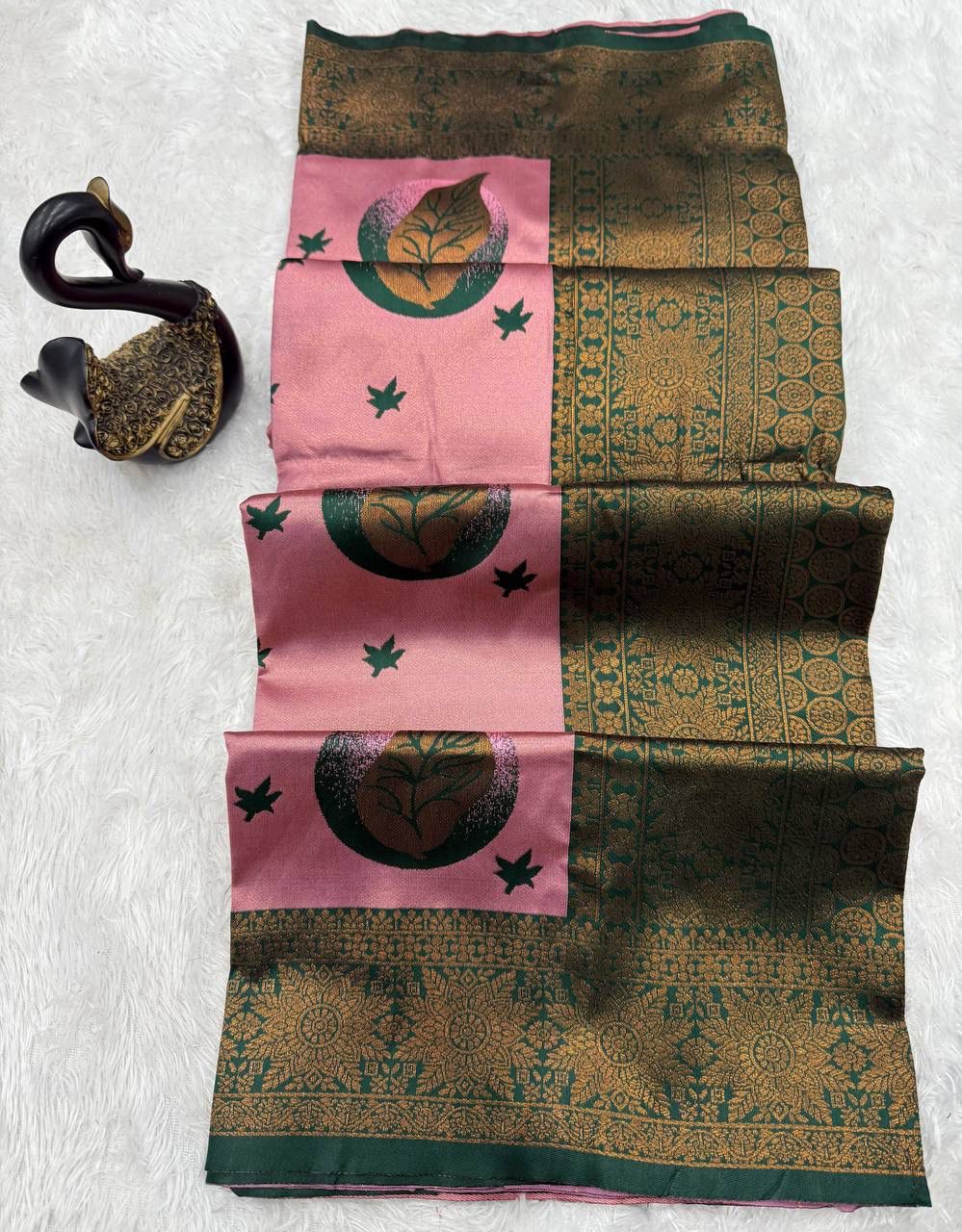 Sonorous Baby Pink Soft Silk Saree With Beleaguer Blouse Piece