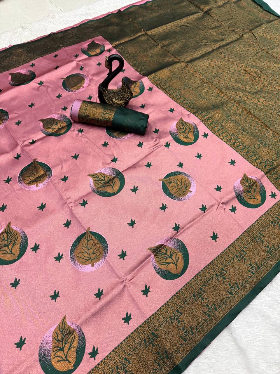 Sonorous Baby Pink Soft Silk Saree With Beleaguer Blouse Piece