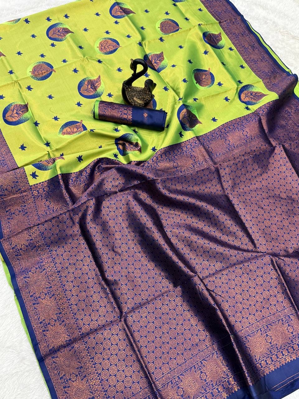 Cynosure Parrot Soft Silk Saree With Epiphany Blouse Piece