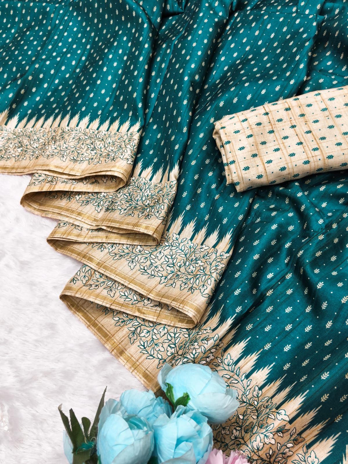 Desultory Rama Embroidery Work Tussar Silk Saree With Admirable Blouse Piece