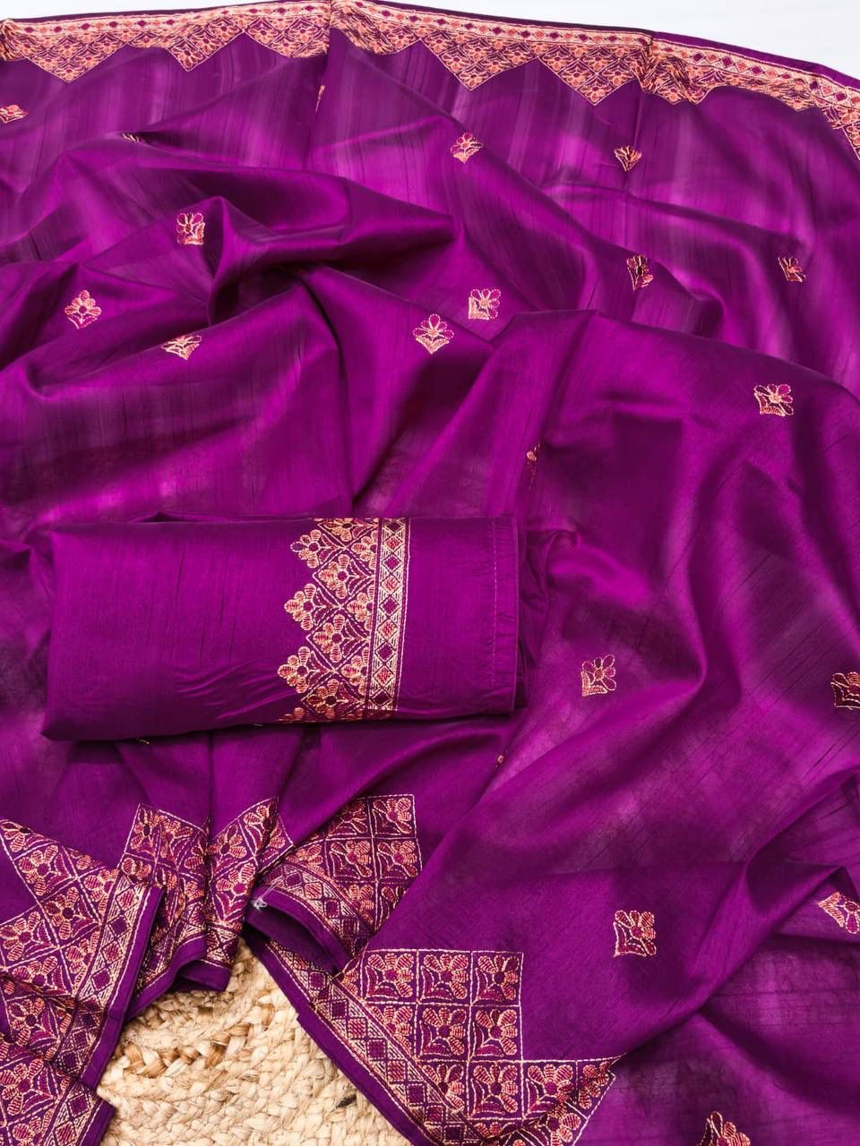 Desuetude Purple Embroidery Work Tussar Silk Saree With Admirable Blouse Piece
