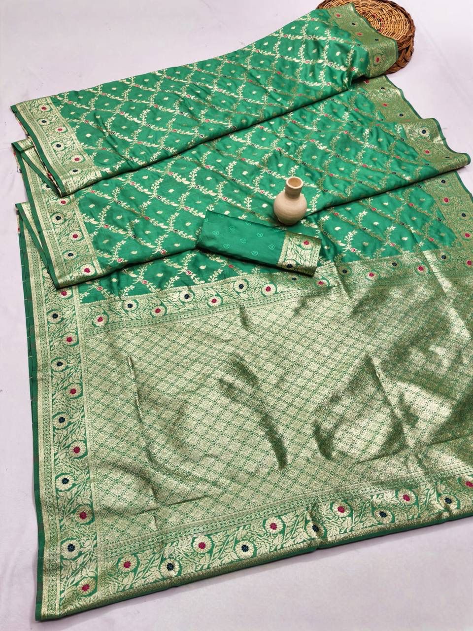 Demure Green Soft Banarasi Silk Saree With Fairytale Blouse Piece