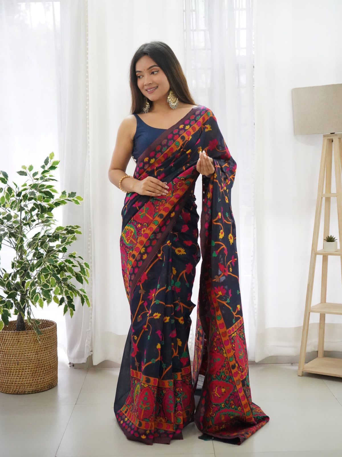 Ephemeral Navy Blue Pashmina saree With Jazzy Blouse Piece