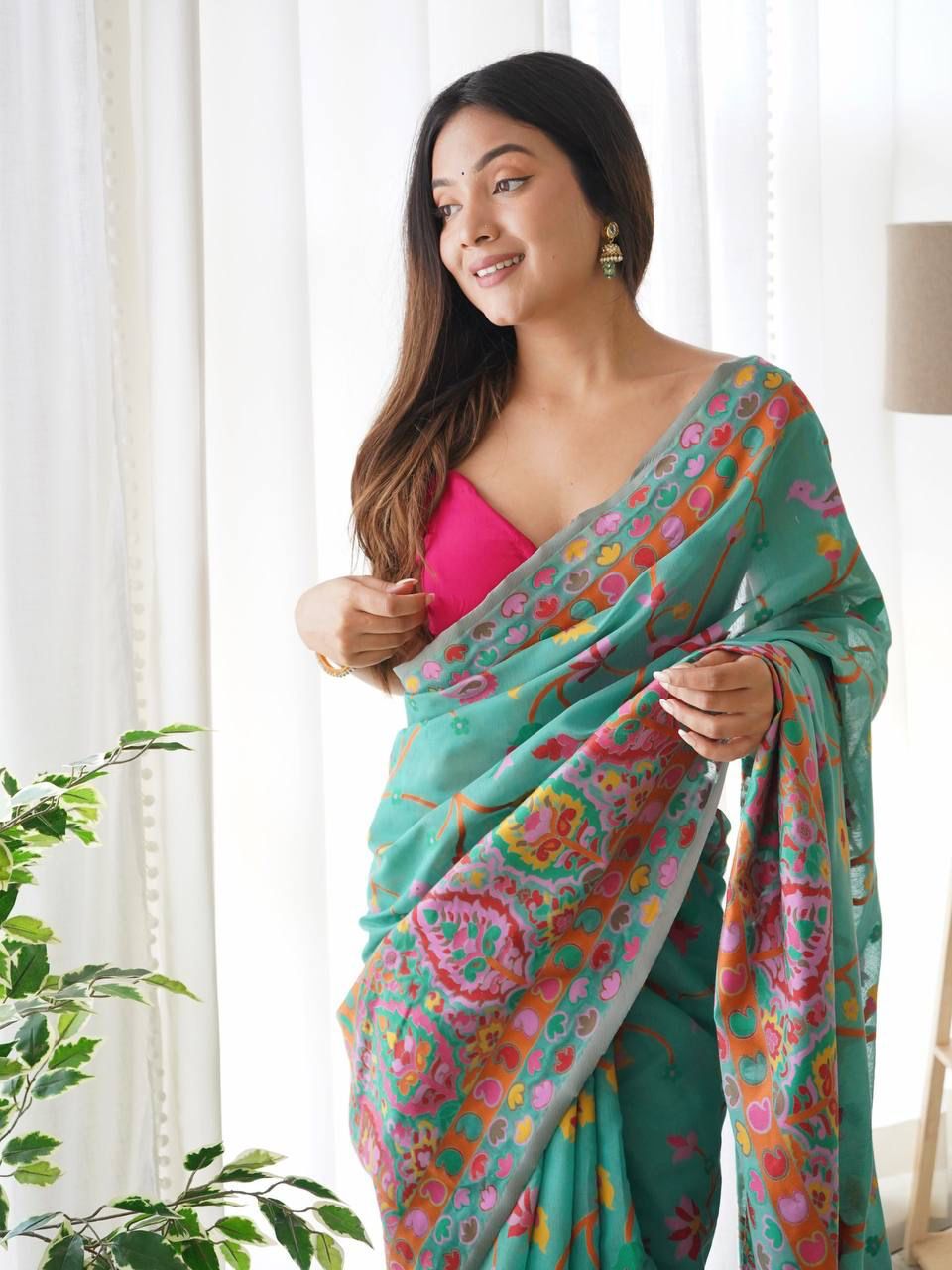 Desultory Rama Pashmina saree With Improbable Blouse Piece