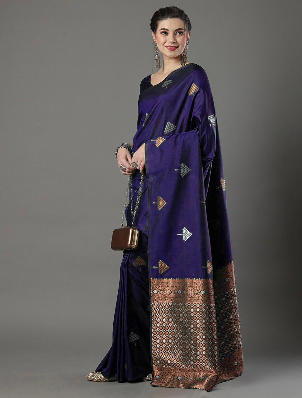 Grandiose Purple Soft Silk Saree With Amiable Blouse Piece