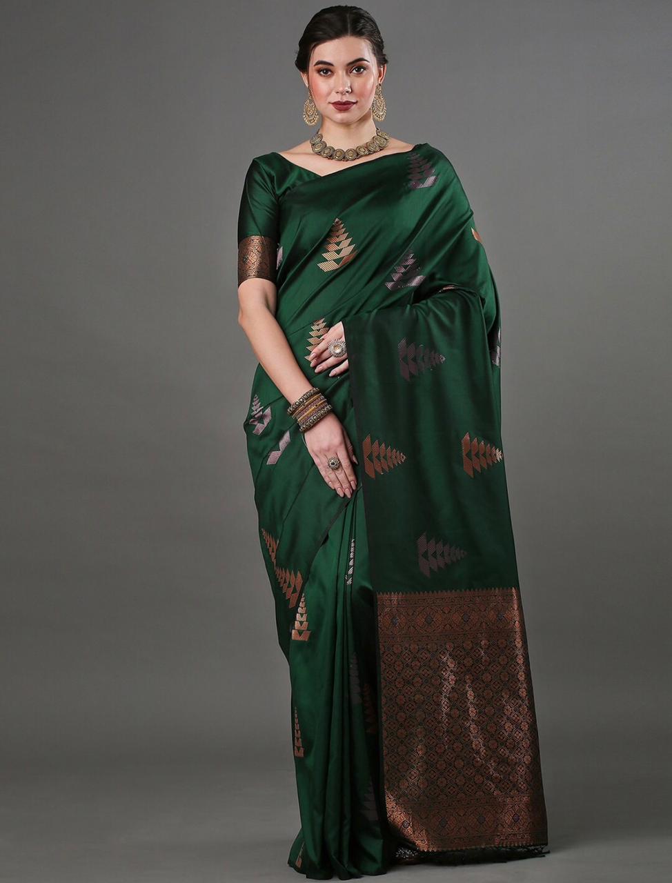 Winsome Green Soft Silk Saree With Engaging Blouse Piece